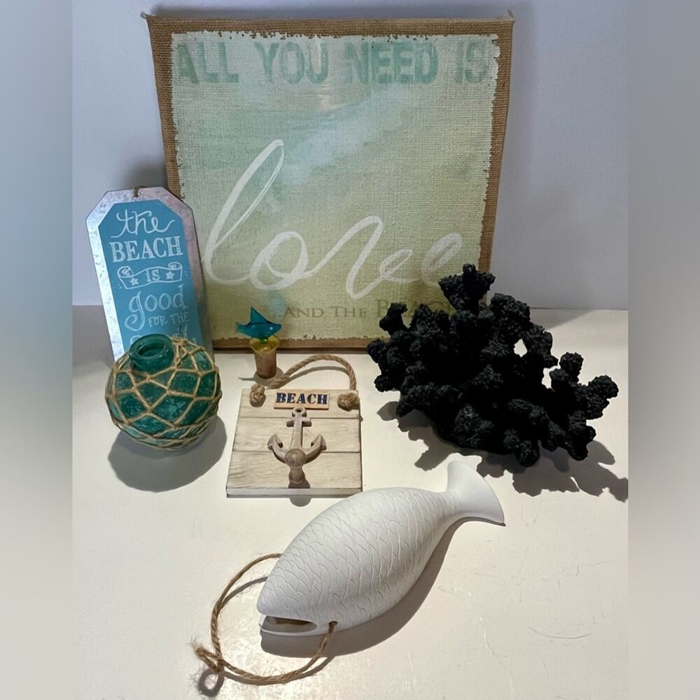 7 piece beach decor lot, some NWT